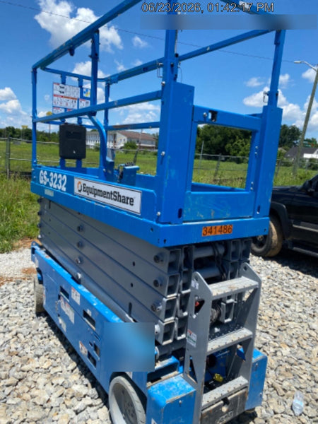2023 GENIE GS-3232