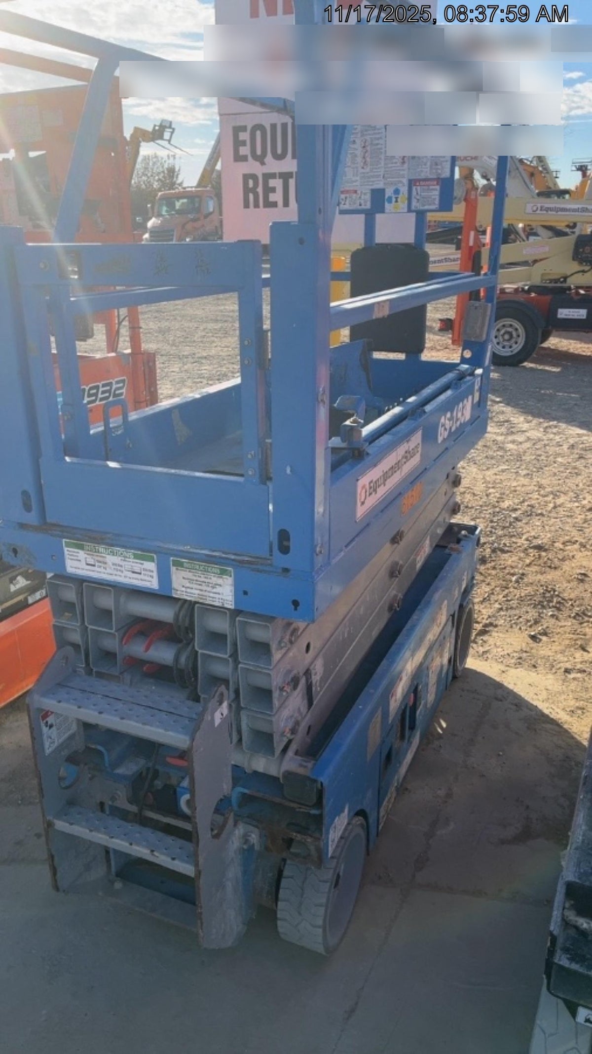 2020 Genie GS-1930 Solid Non Marking Tires, Beacon, Folding rails with half height swing gate