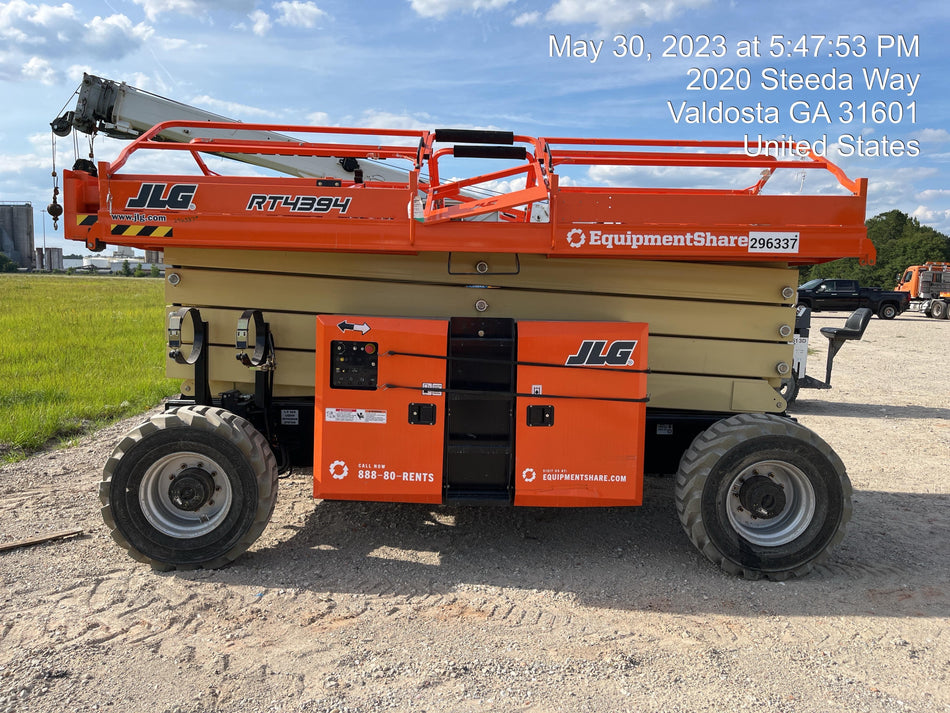 2023 JLG RT4394