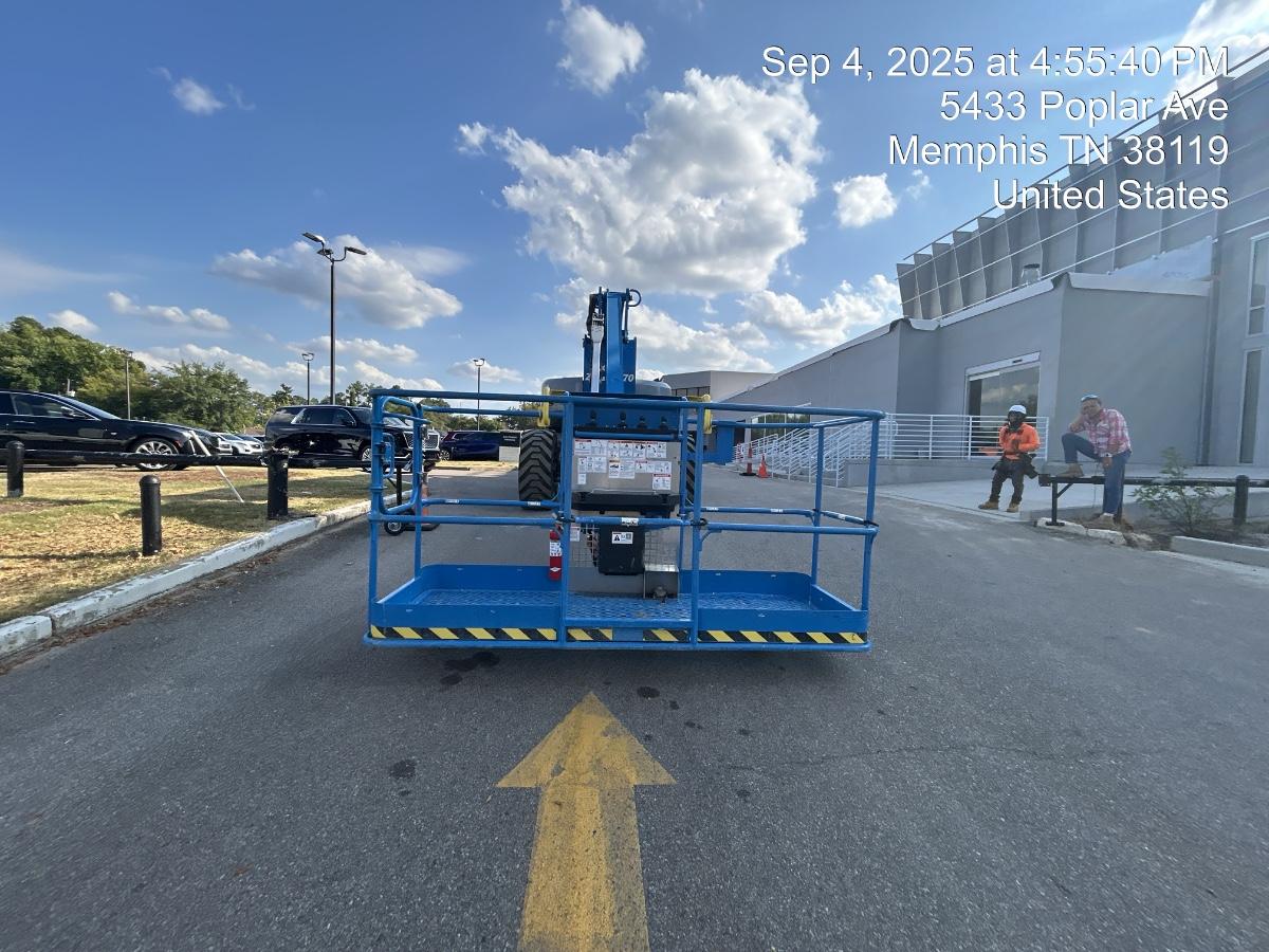 2025 GENIE Z-135/70