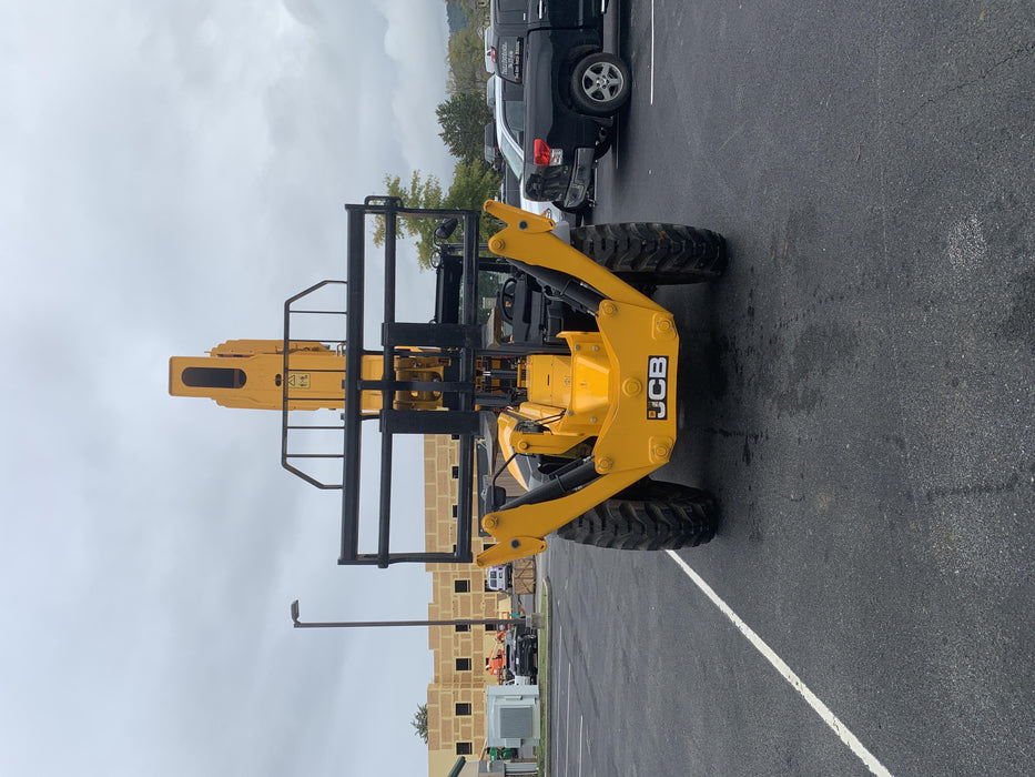 2020 JCB 510-56 Canopy, Solid Tires, Work Lights, Beacon, Aux Hydraulics, Back up Alarm, Lifting Eye, ES Decals
