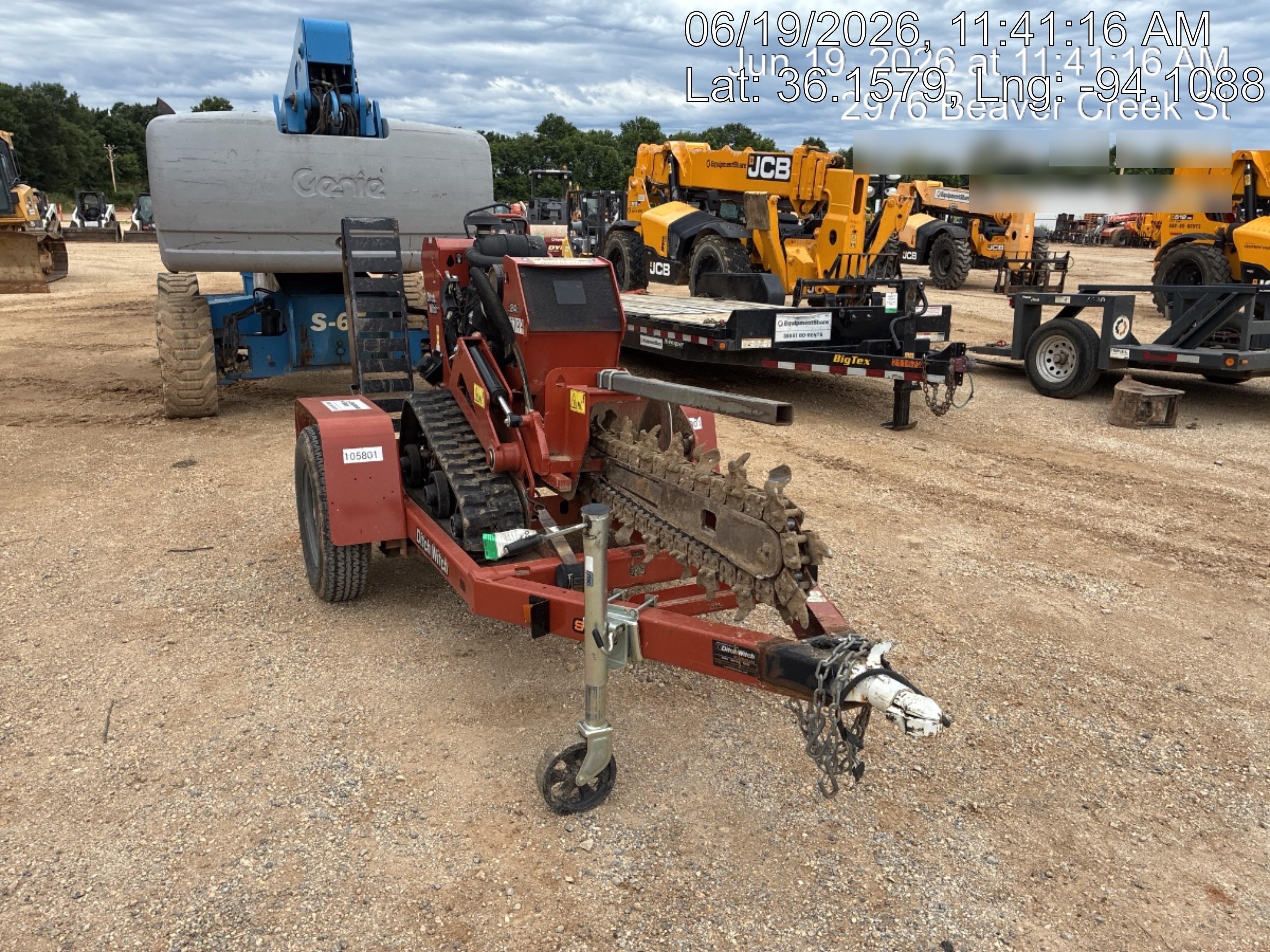 2020 DITCH WITCH C24XA