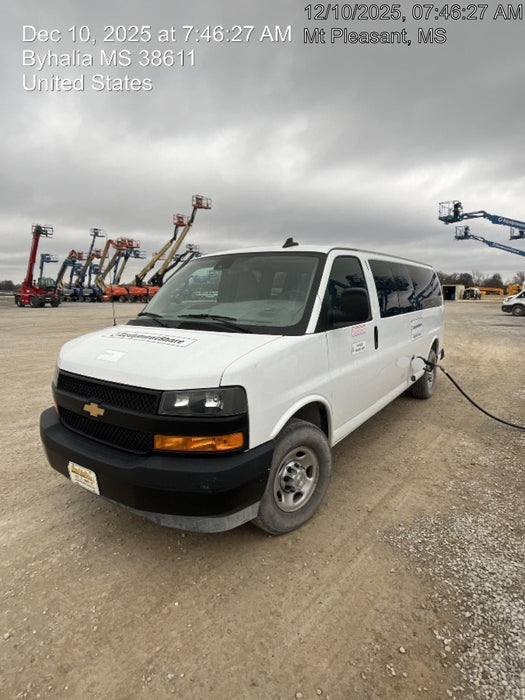 2025 CHEVROLET Express Van - Rental