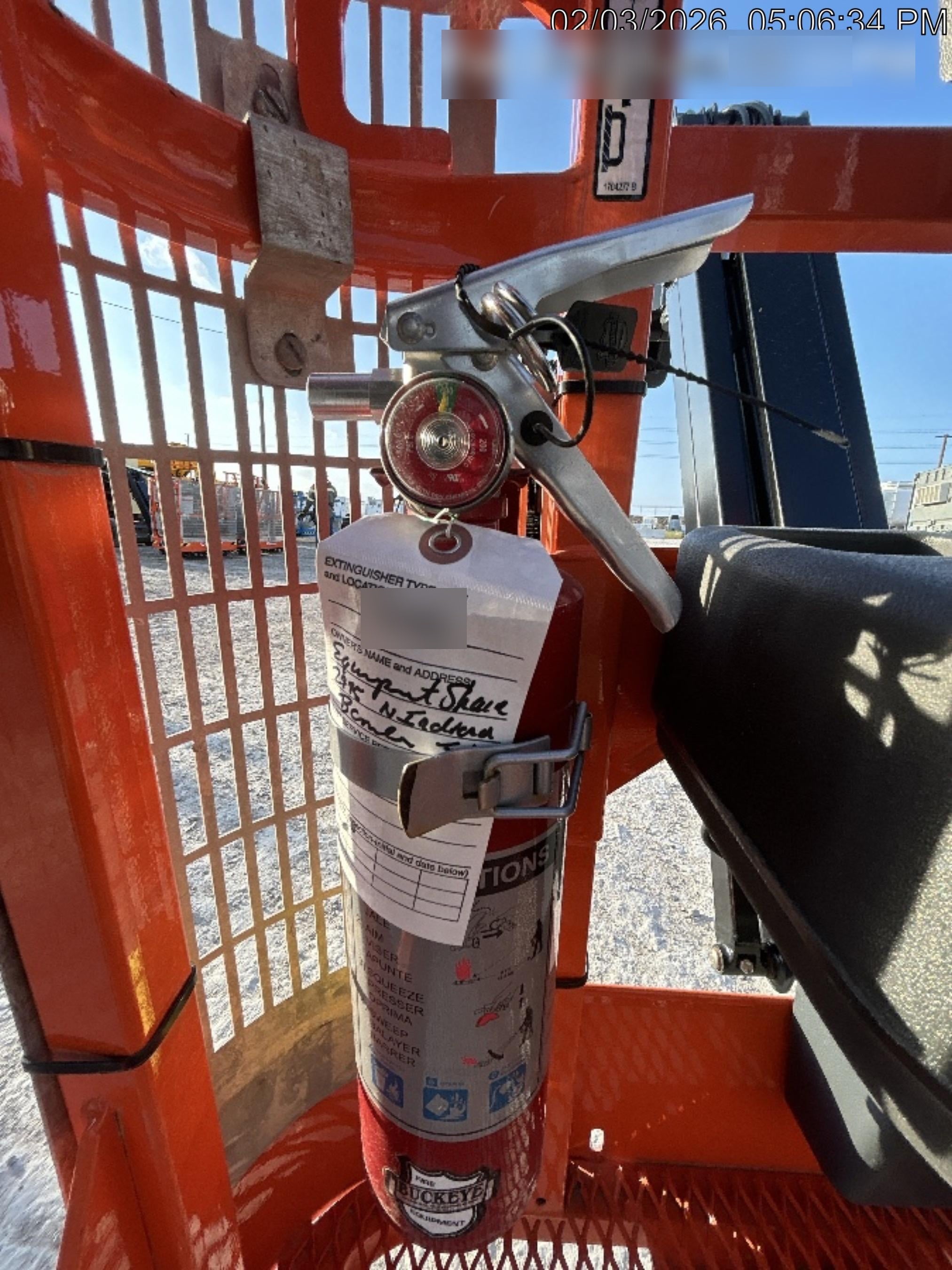 2025 JLG E300AJP