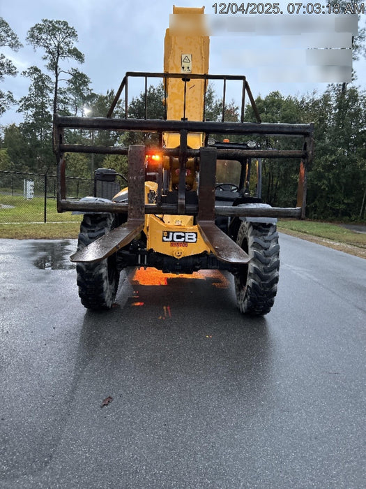 2021 JCB 509-42