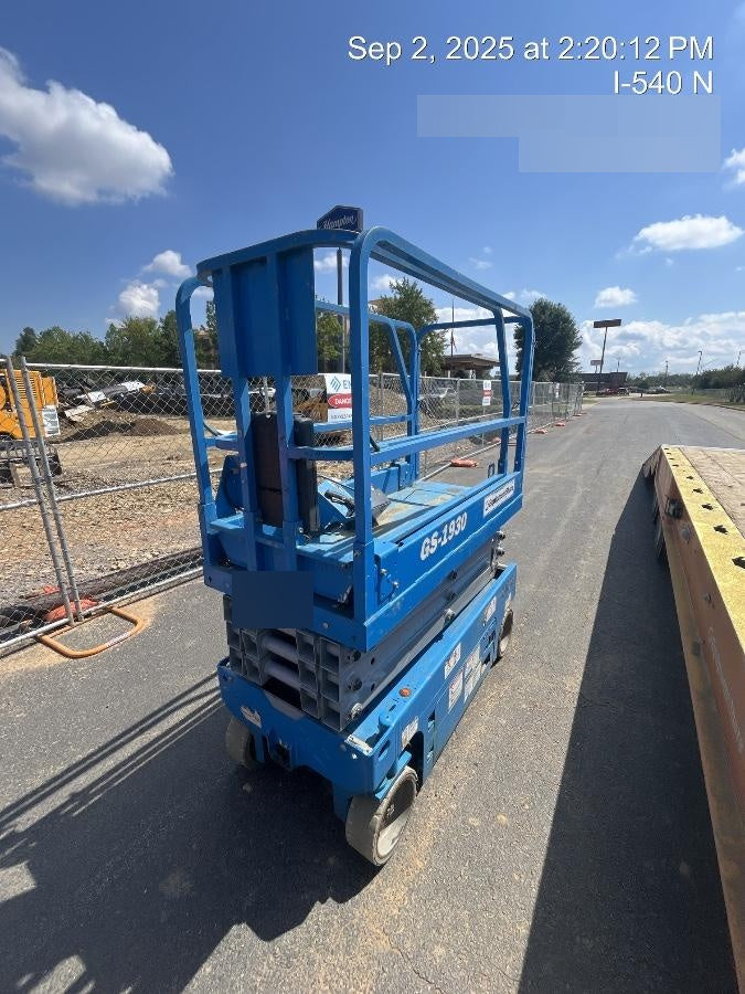 2020 Genie GS-1930 Fixed rails with chain entry gate - Pre A92.20
