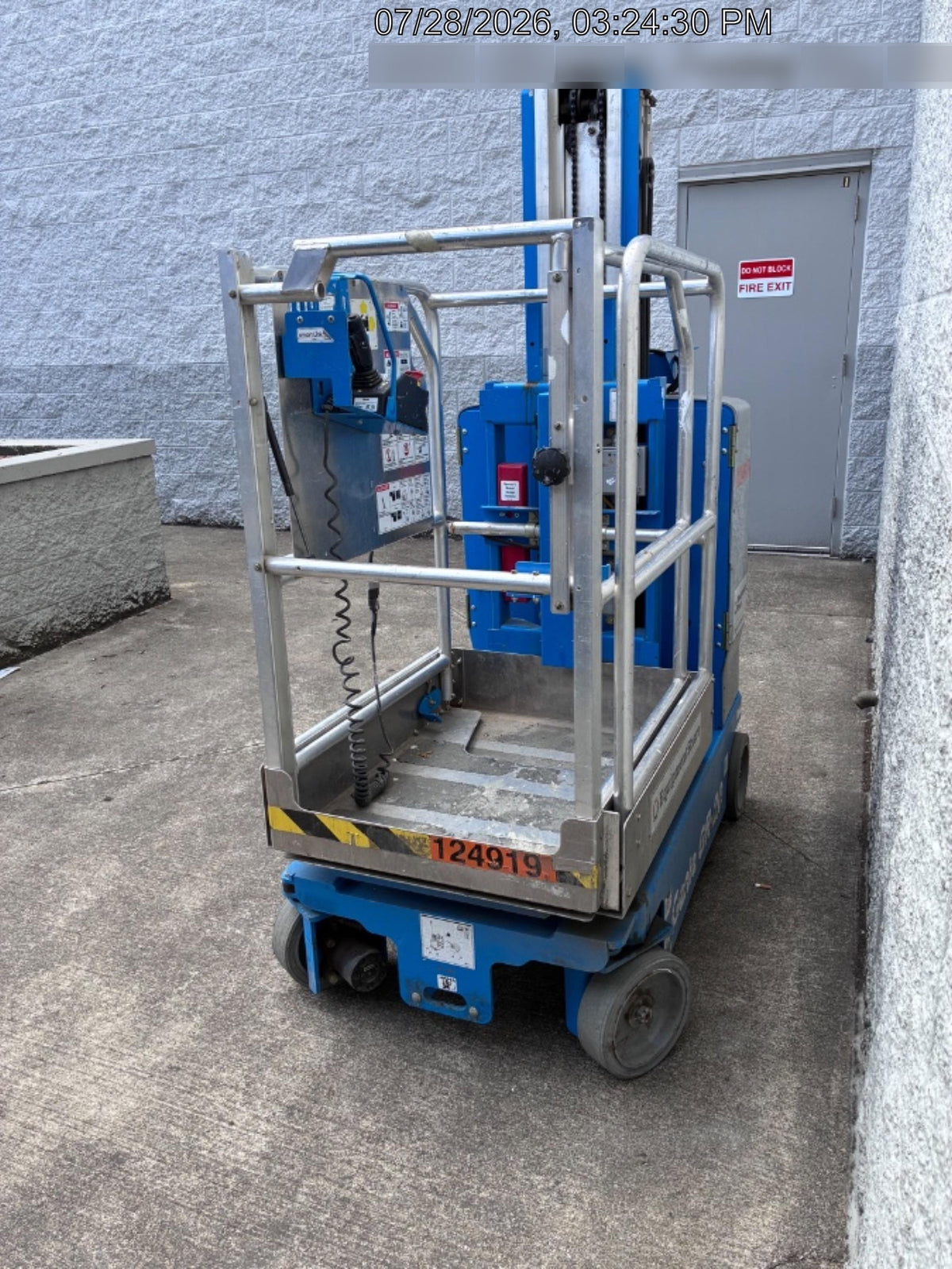 2021 GENIE GR-20
