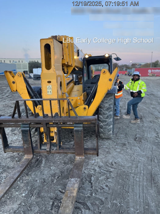 2019 JCB 510-56 Canopy, 74 HP, Solid Tires, STD Worklight, Beacon, Aux Hydraulics, Lifting Eye, Back up Alarm w/66" Carriage/60" Forks