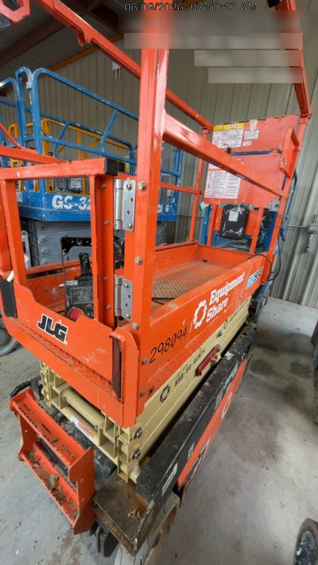 2023 JLG ES1932