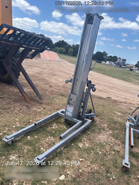 2019 GENIE SLC-24
