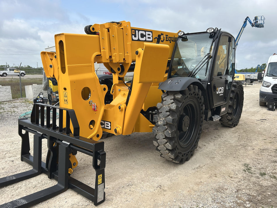 2026 JCB 512-56