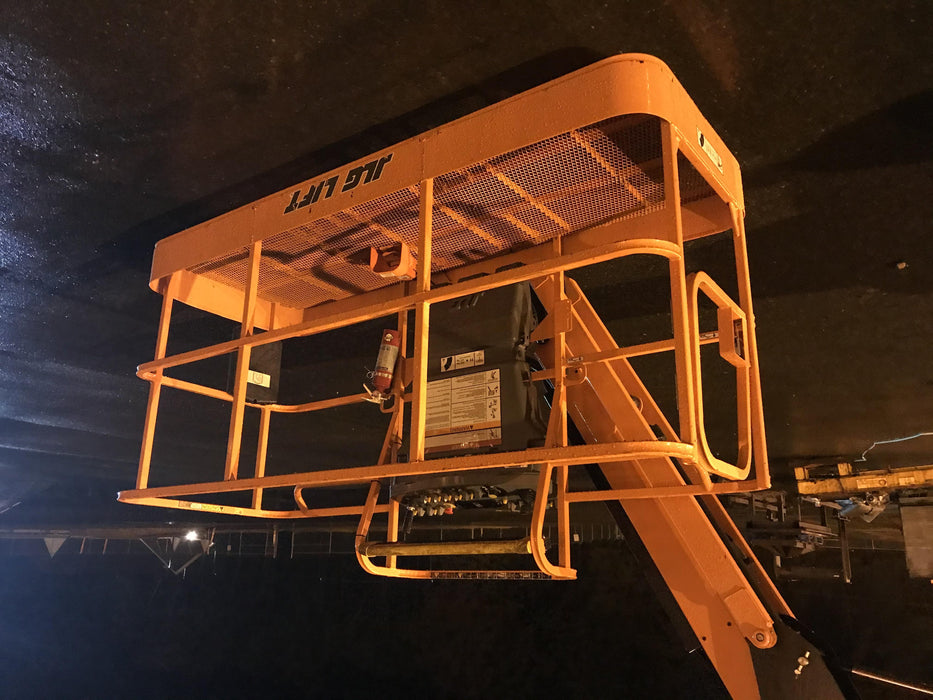 2019 JLG 600AJ