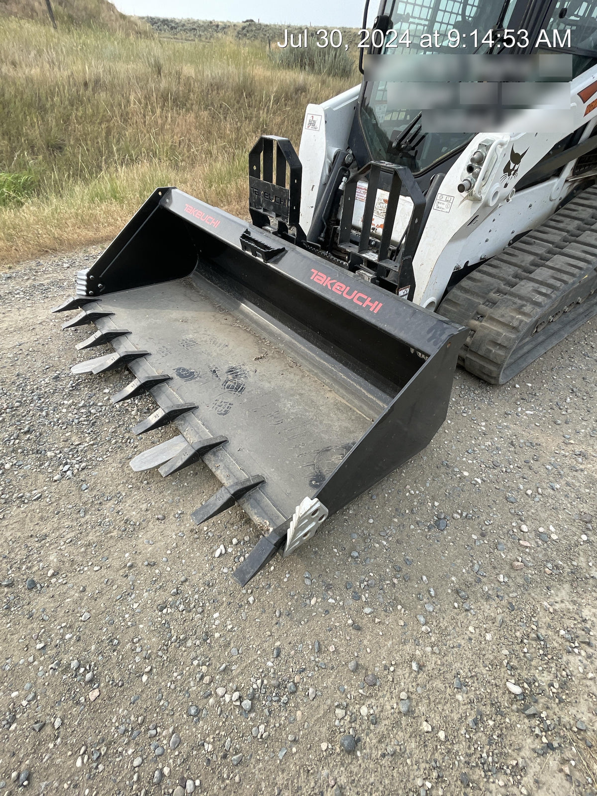 2022 TAKEUCHI 84" Tooth Bucket Takeuchi