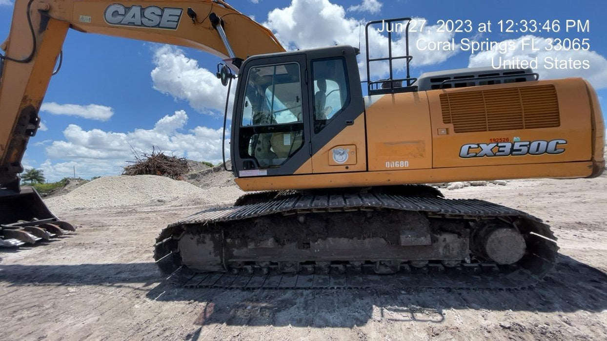 2016 Case CX350D CAB A/C, 13'-3" ARM, STEEL TRACKS, THUMB