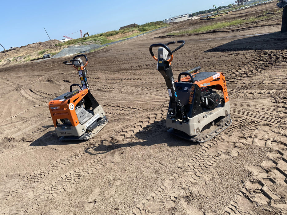 2022 Multiquip MVH408GH Reversible Plate Compactor, Gas