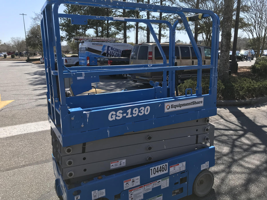 2020 Genie GS-1930 Fixed rails with chain entry gate - Pre A92.20