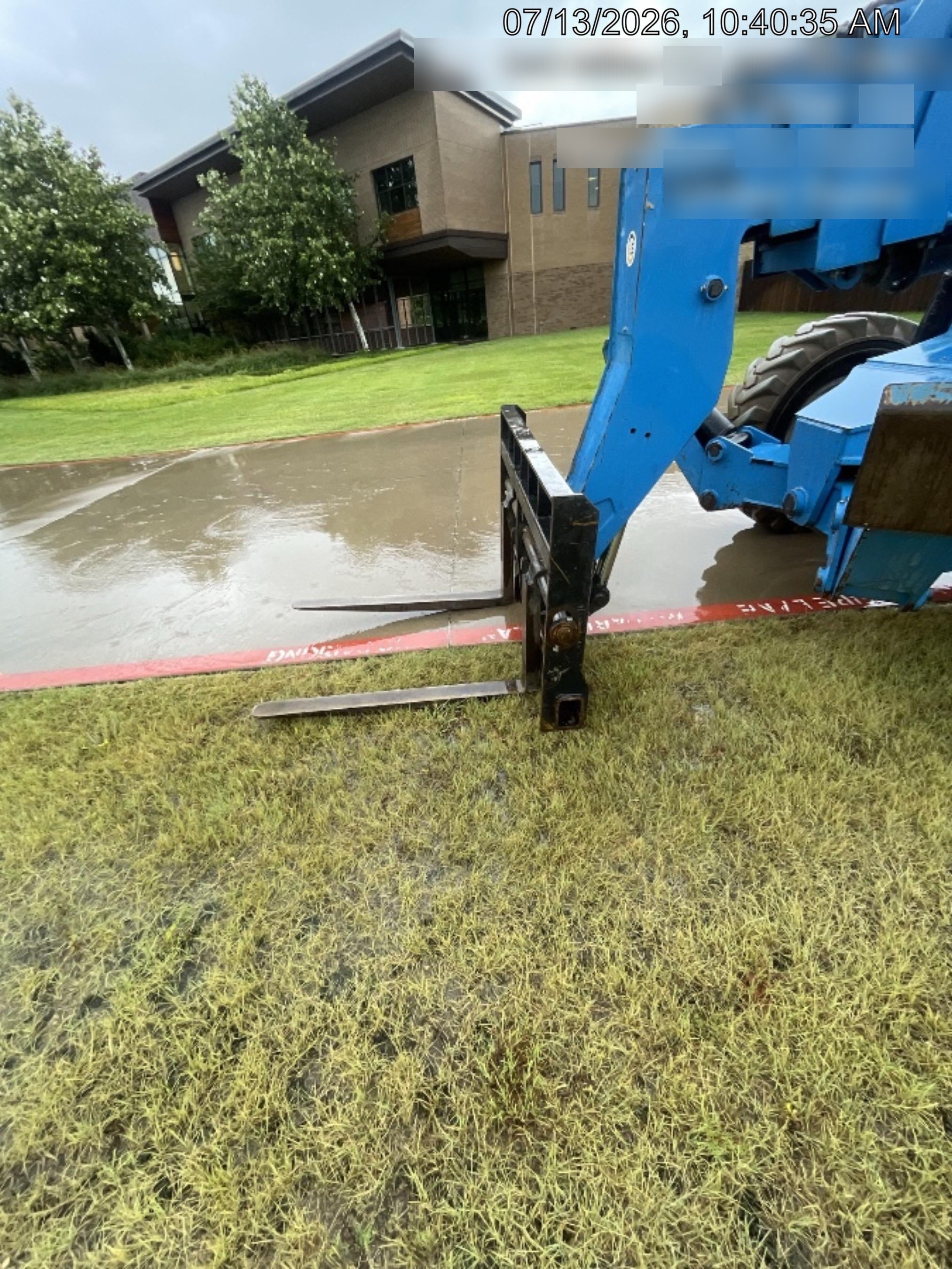 2017 Genie GTH-1056 Genie GTH1056, Solid Tires, 60" carriage, Light Kit, Open ROPS