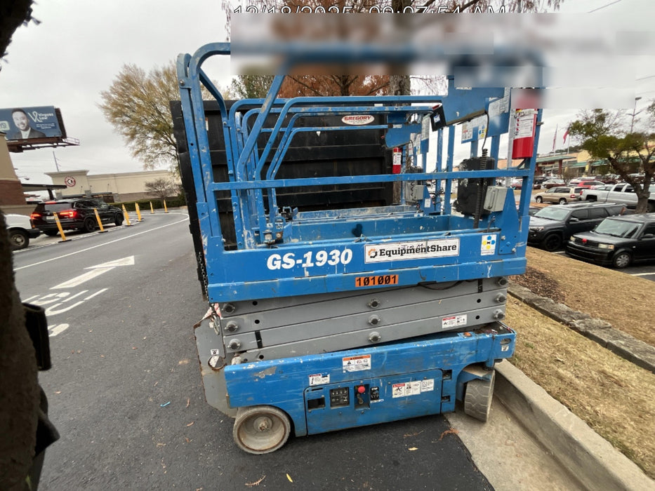 2020 Genie GS-1930 Fixed rails with chain entry gate - Pre A92.20