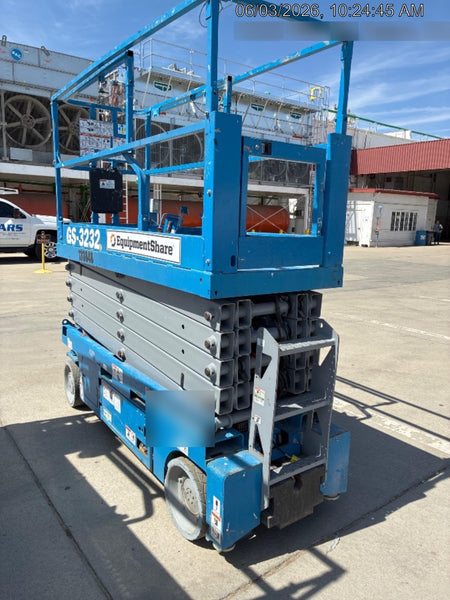2021 GENIE GS-3232