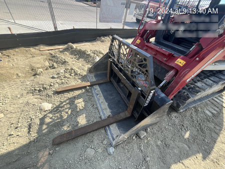 2022 PALADIN 48" Pallet Forks - Paladin