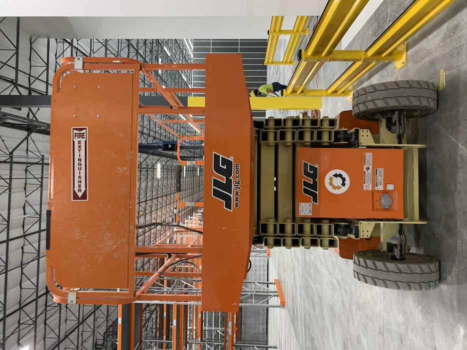 2019 JLG 4069LE Solid Non Marking Tires, Rotating Beacon