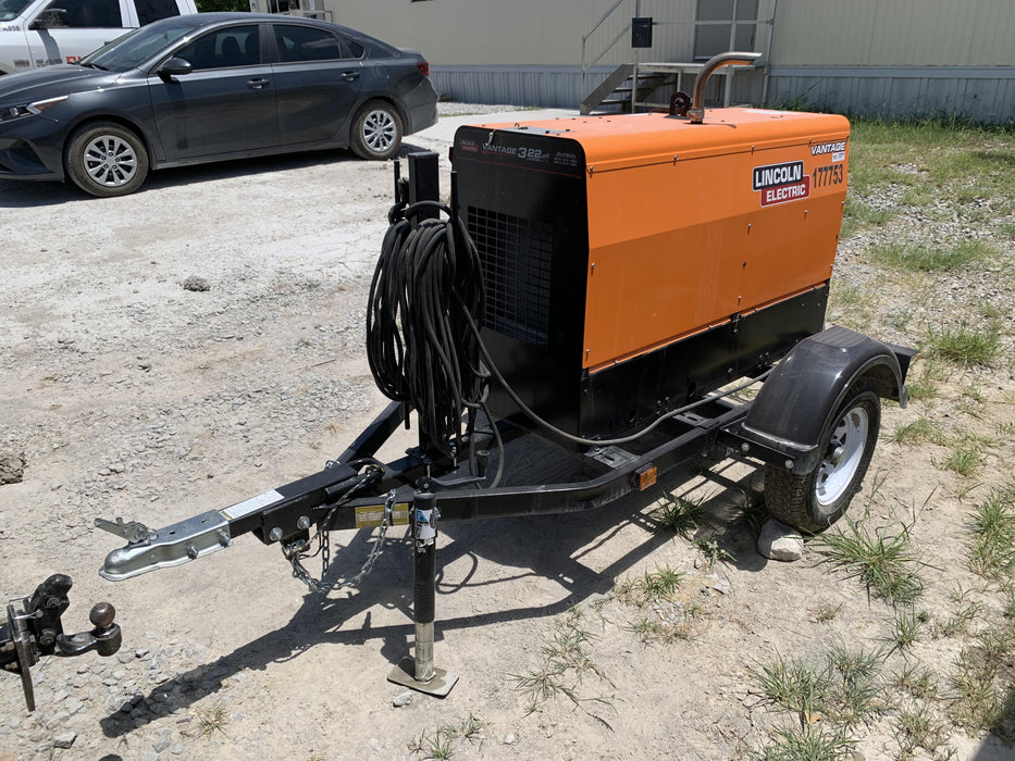 2021 Lincoln Electric Vantage 322 Vantage 322 Ready Pak 3 w/ Decals, ORANGE (includes trailer, cable rack, fender light kit) NO Telematics