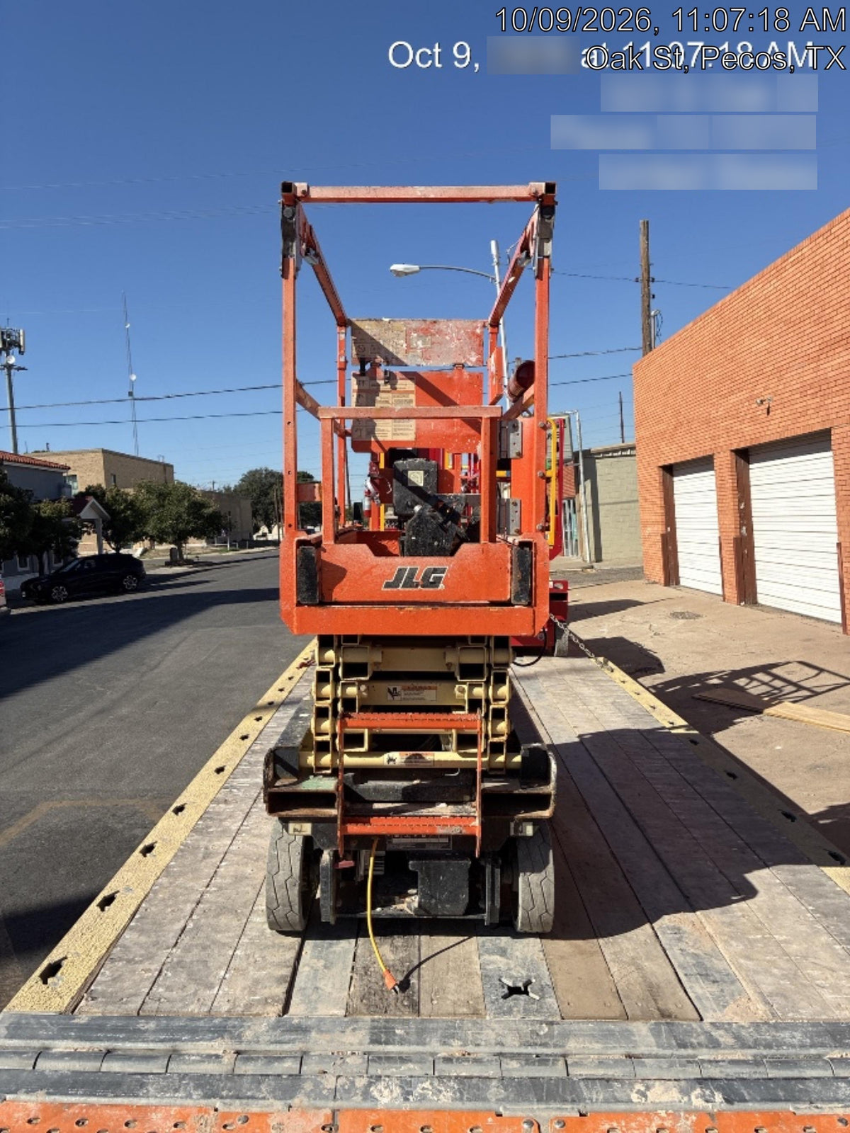 2021 JLG ES1932