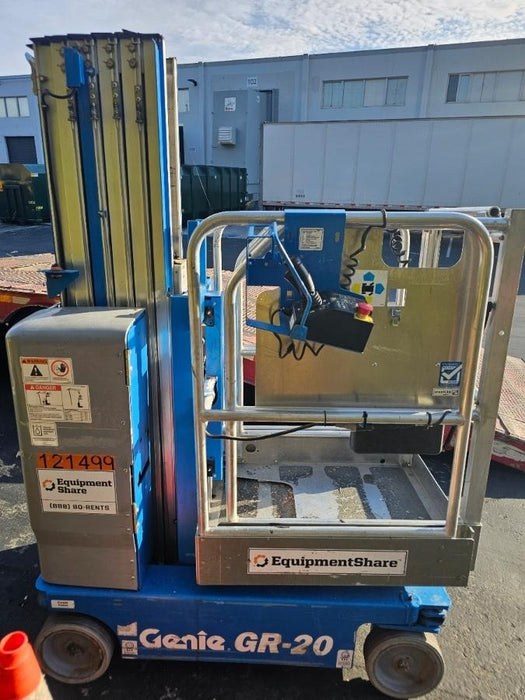2020 GENIE GR-20