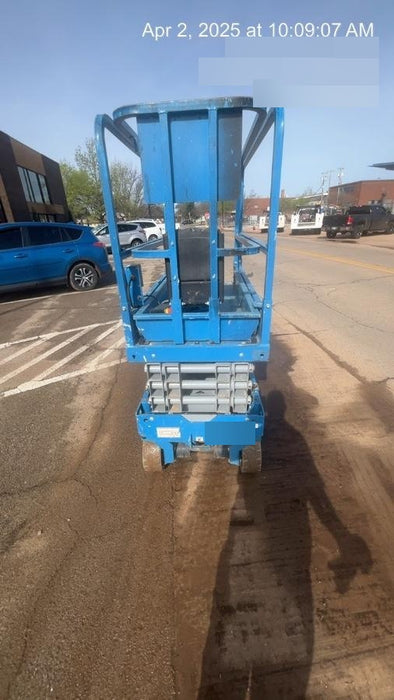 2019 Genie GS-1930 Fixed rails with chain Entry