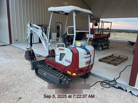 2023 TAKEUCHI TB20e