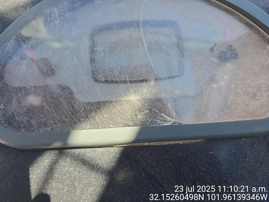 2018 Genie GTH-636 Genie GTH-636 w/Open ROPS, Work Lights, Solid Tires, RH Cab Mesh, Beacon, 48" Carriage and Forks