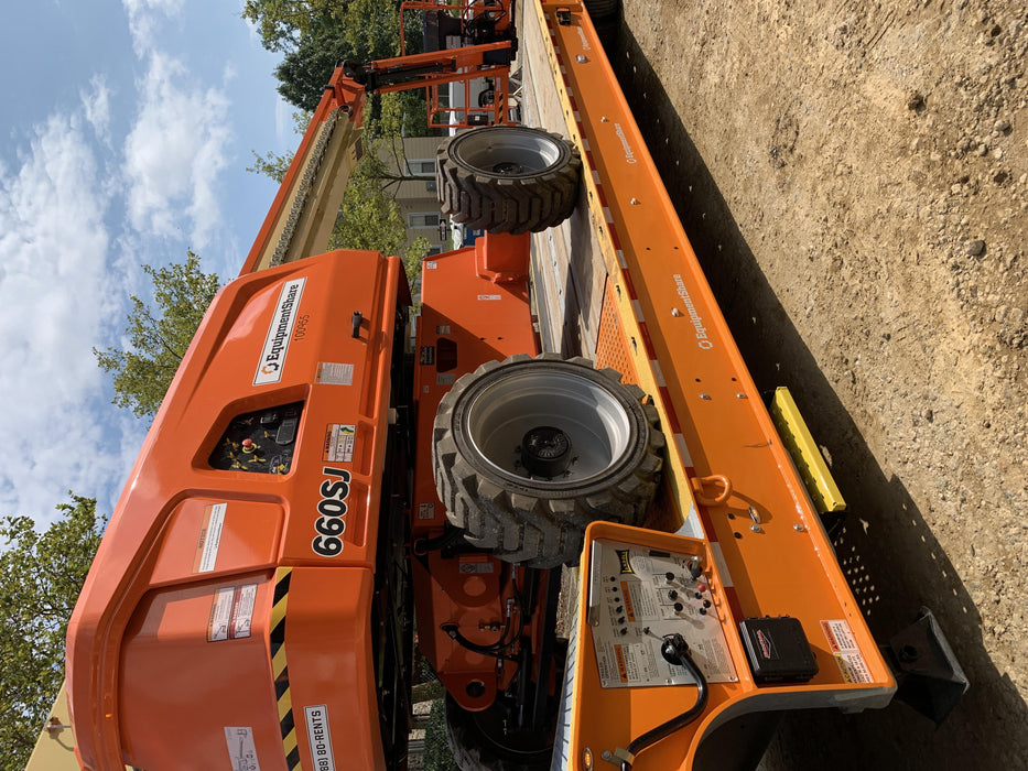 2020 JLG 660SJ