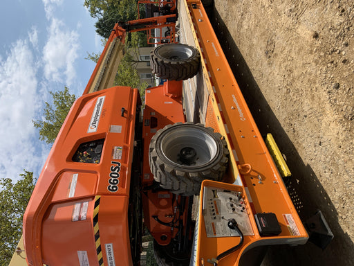 2020 JLG 660SJ