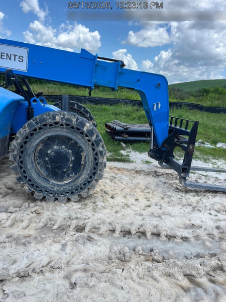 2023 GENIE GTH-844