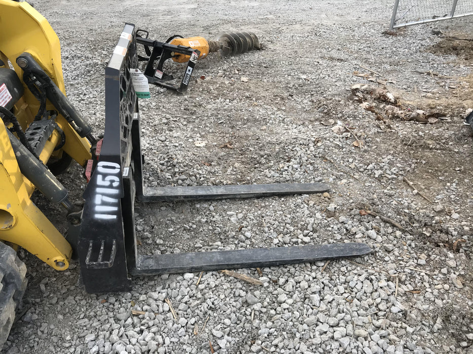 2020 PALADIN 48" Pallet Forks - Paladin
