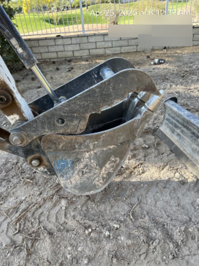 2023 SANY 12" Bucket, Mini Excavator 10,000 - 14,000 lbs - Sany
