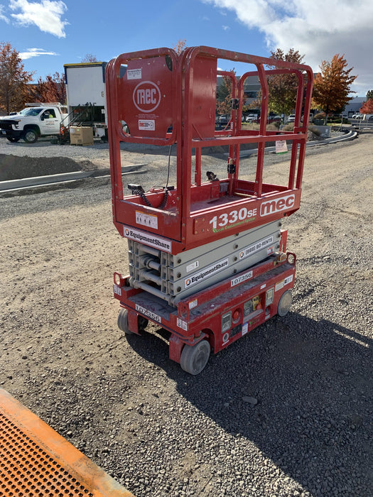 2020 MEC 1330SE Solid NM Tires, Steel Swing out Doors, LCS, Beacon, 900W Inverter