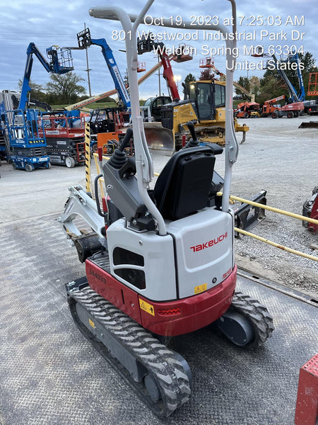 2023 TAKEUCHI TB210R