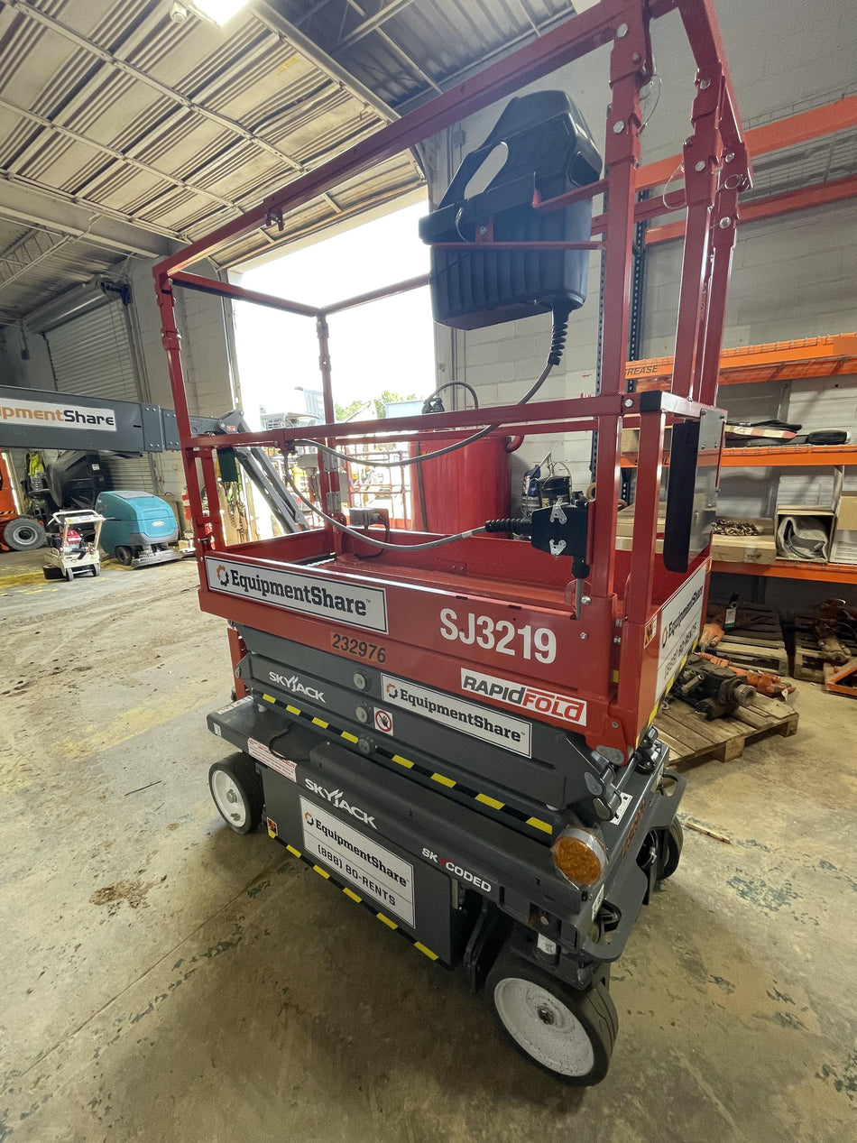 2022 SKYJACK SJ3219