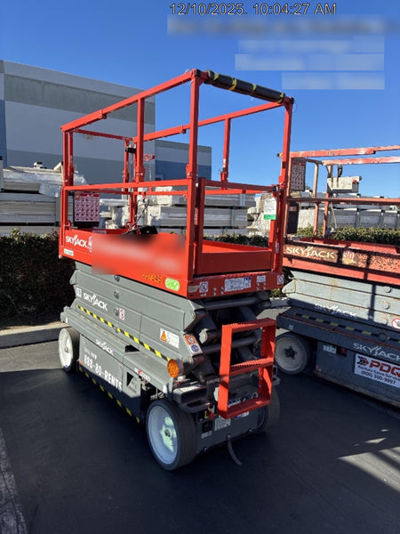 2025 SKYJACK SJ3226