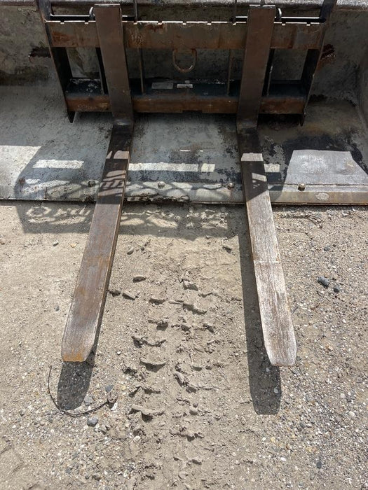 2021 PALADIN 48" Pallet Forks - Paladin