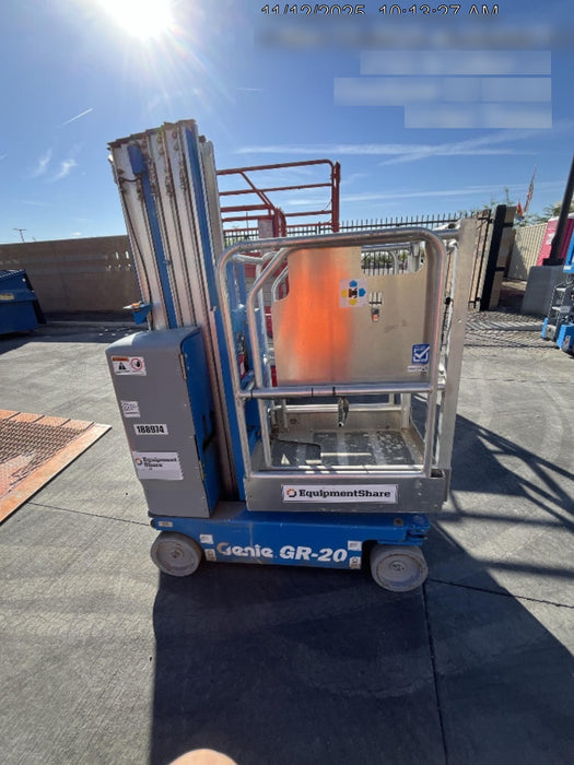 2021 GENIE GR-20