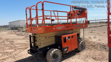 2023 JLG RT4069