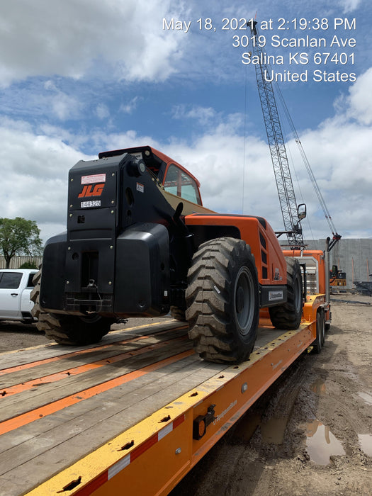 2021 JLG 1732
