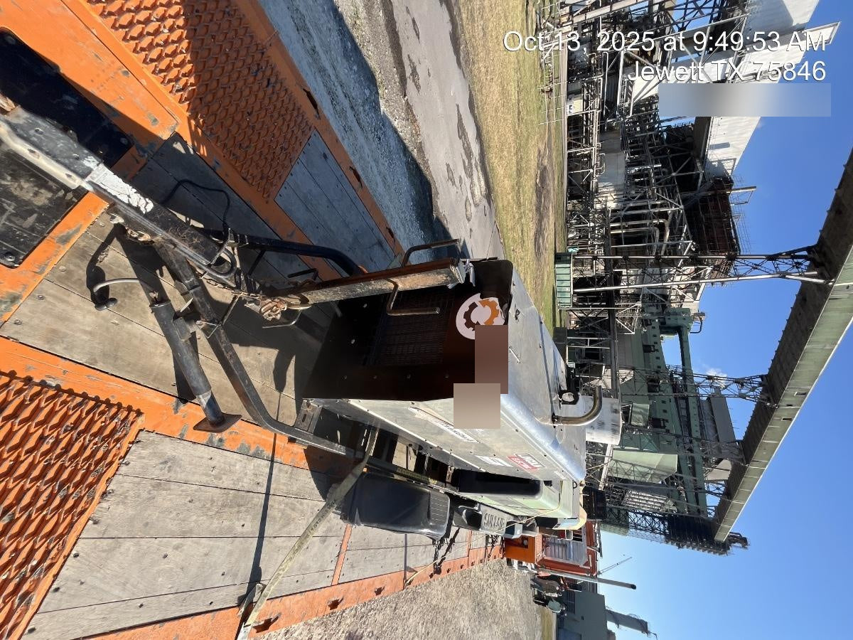 2019 Lincoln Electric Vantage 322 Lincoln Vantage 322 Welder w/Trailer, Light Kit, Cable Rack