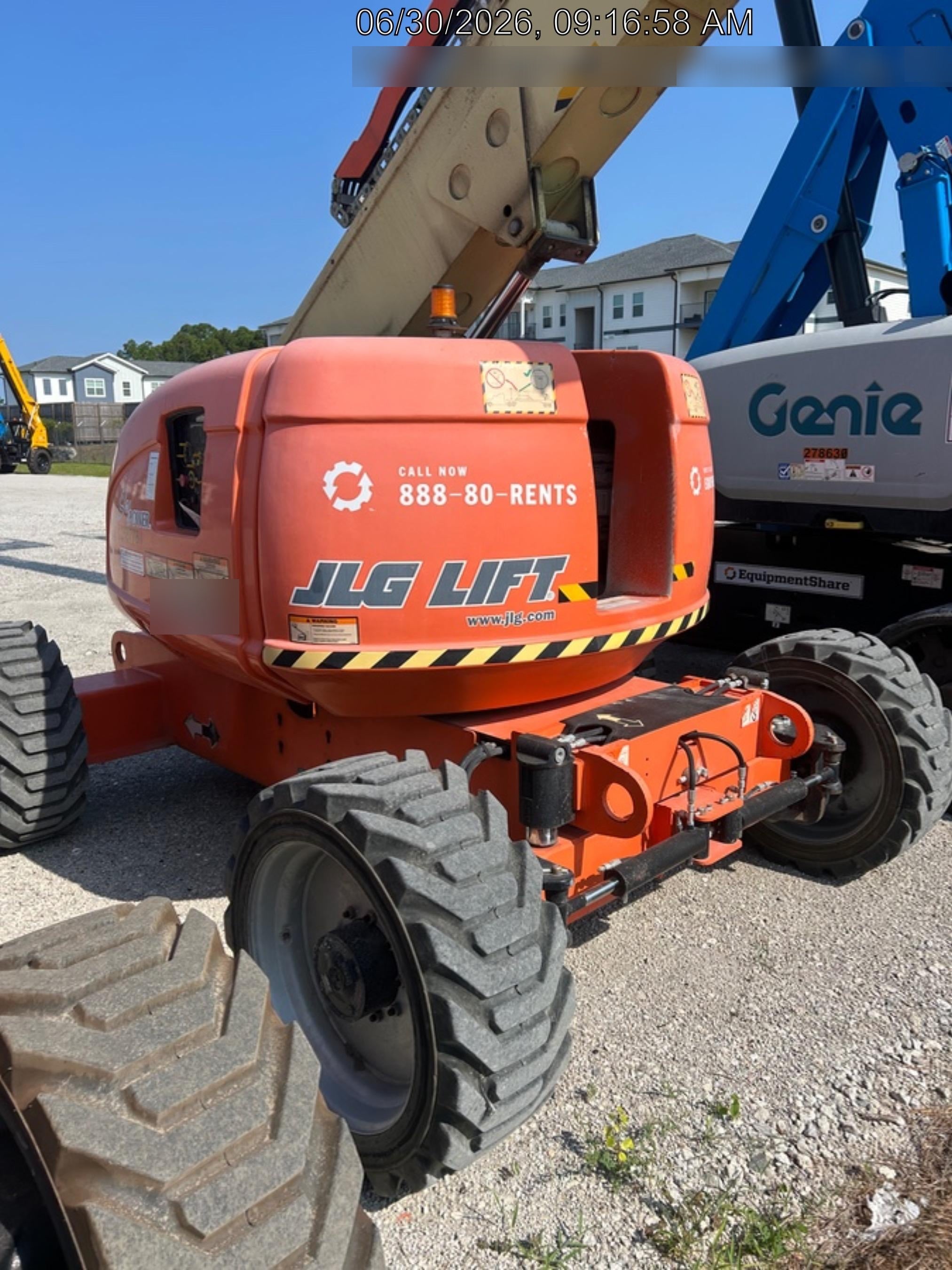 2022 JLG 600AJ