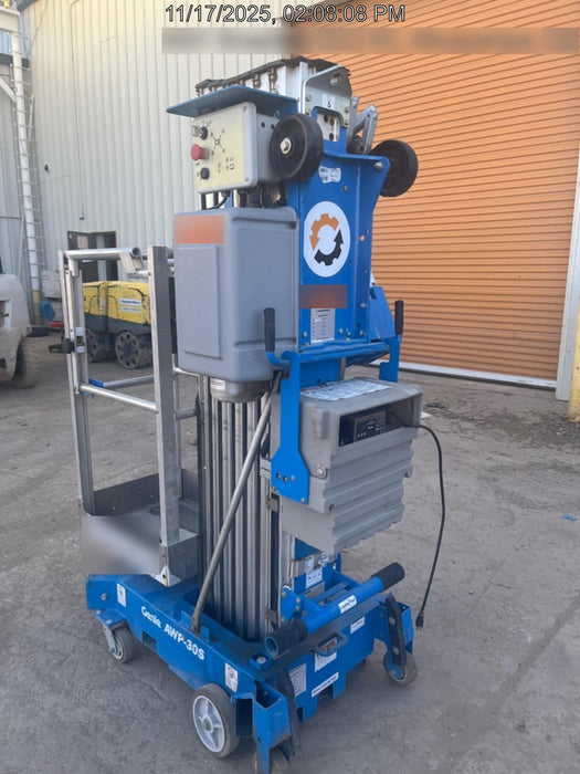 2019 GENIE AWP-30S