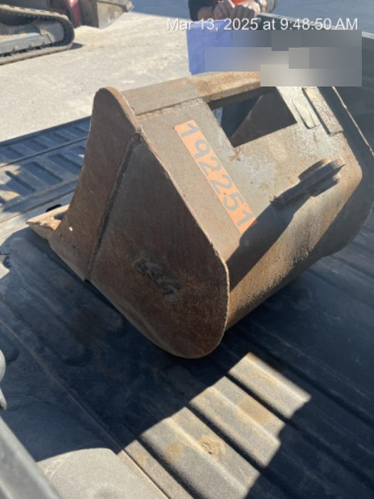 2015 CASE 24" Bucket - Case