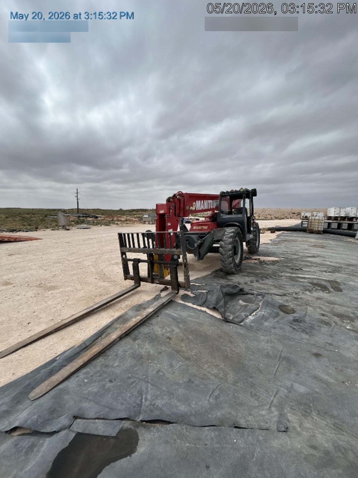 2018 Manitou MTA10055 MTA10055 - 120 HP T4, Canopy, Worklights/Strobe, Beacon, 66" Carriage, 60" Forks, Solid Tires, Lift Hook, Aux Hydraulics