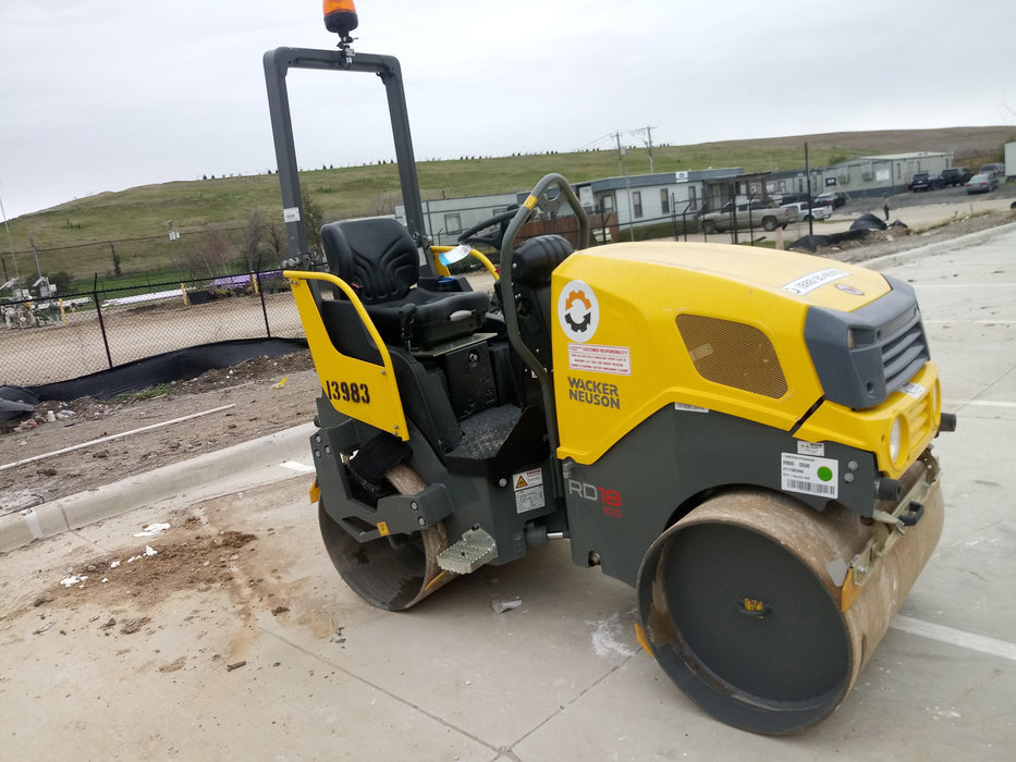 2018 WACKER NEUSON RD18